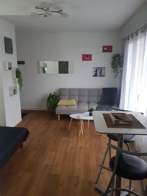 Le Studio Du Quai Charleville-Mézières Dış mekan fotoğraf